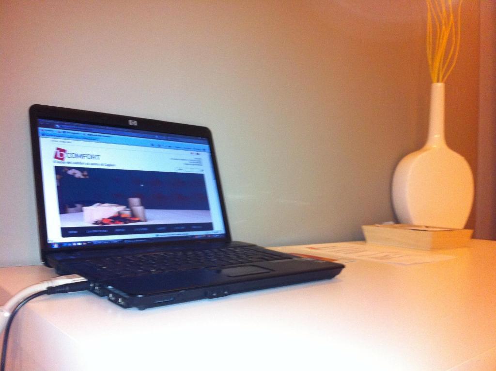 Bcomfort Hotel Cagliari Phòng bức ảnh