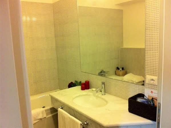 Bcomfort Hotel Cagliari Ngoại thất bức ảnh